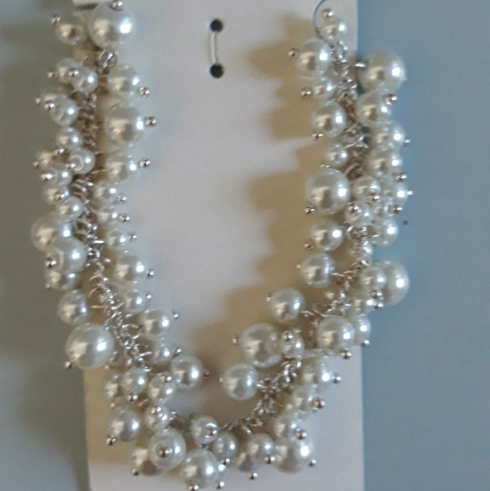 Faux Pearl Bracelet
